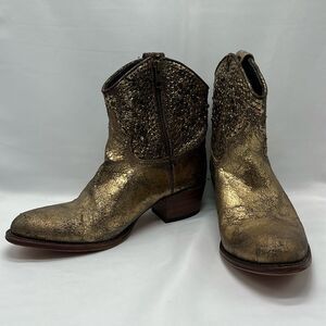Gold Studded Frye Deborah Cowboy Ankle Boots Women's 7